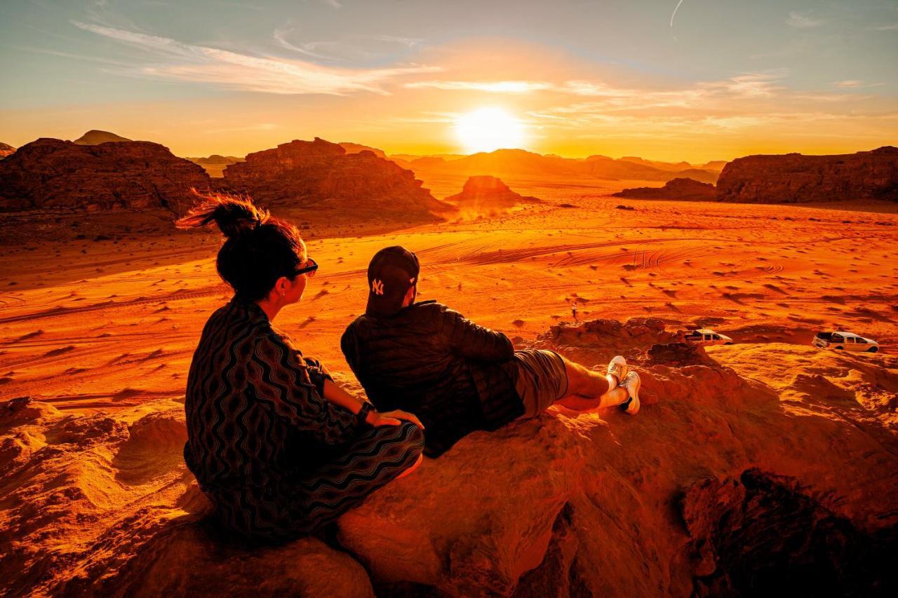 Hotel Bedouin Nights Camp Wadi Rum Esterno foto