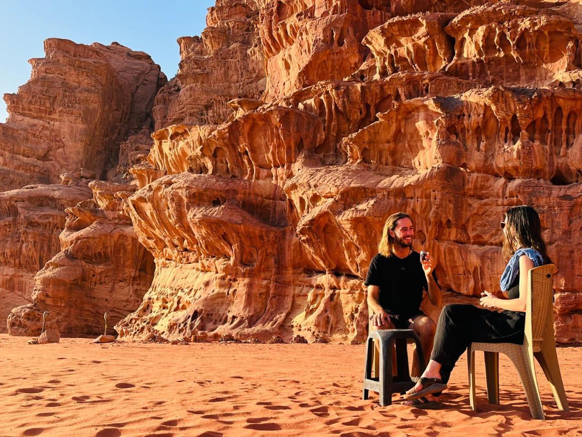 Hotel Bedouin Nights Camp Wadi Rum Esterno foto